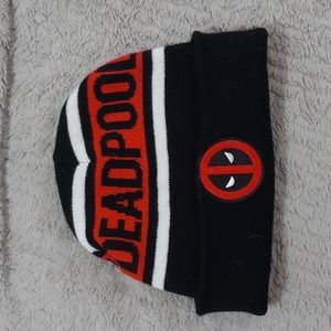 Deadpool knit hat